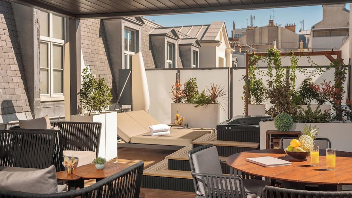 Niepce Paris Hotel, Curio Collection by Hilton