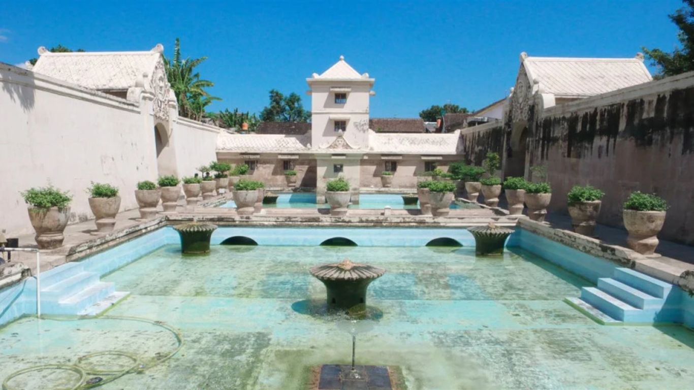 Hotel Olympic Jogyakarta by Sajiwa