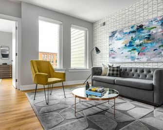 The Frankford Fishtown - Philadelphia - Living room