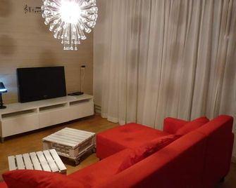 2 room apartment 20 minutes from Amsterdam - Almere - Wohnzimmer