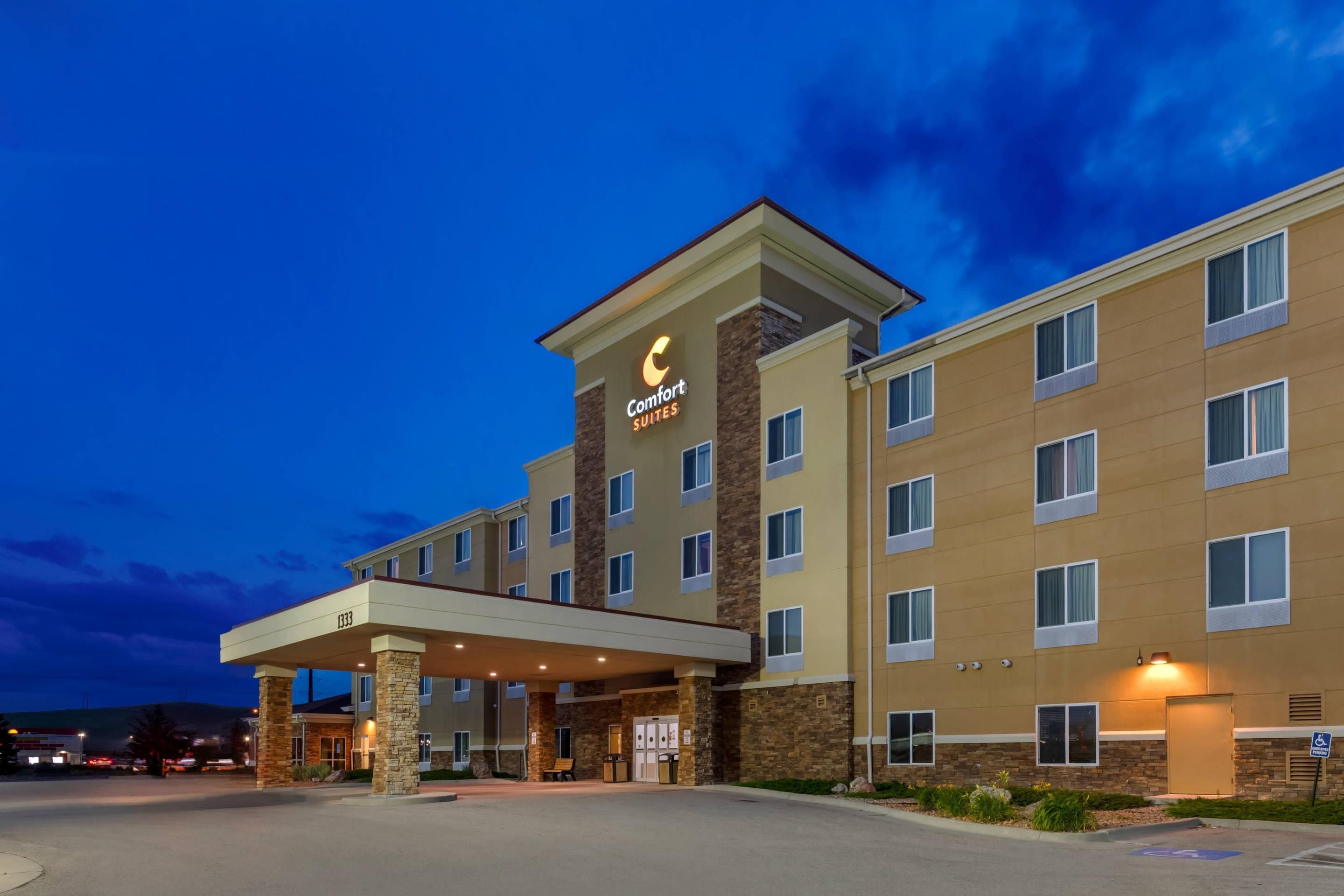 Comfort Suites Conference Center Rapid City - ראפיד סיטי - בניין