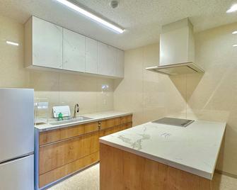 Capsule Hostel Beppu Tower - 別府 - 廚房