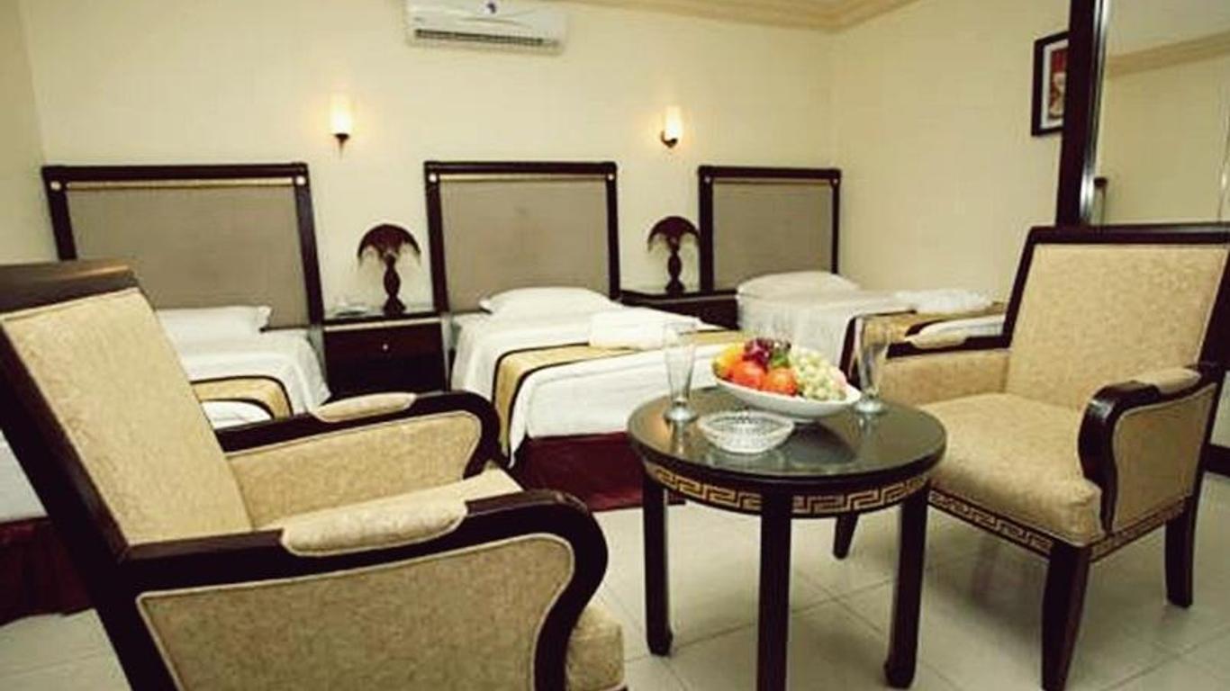 Cedar Hotel