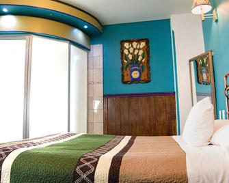 Hotel Baja Del Sol Inn - Rosarito - Bedroom