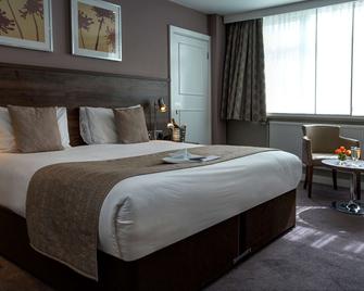 Best Western Ship Hotel - Weybridge - Bedroom