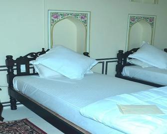 Hotel Royal Rest - Mandāwa - Habitación