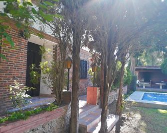 Casa Vacacional con Alberca y Asador Tequisquiapan Querétaro Club de Golf - Tequisquiapan - Vista del exterior