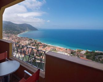 Gh Avalon Sikani - Gioiosa Marea - Balcony