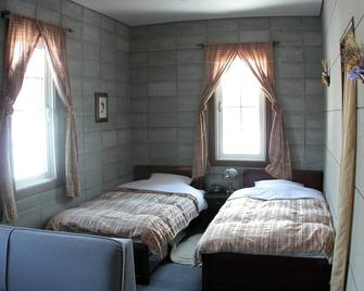 Yorkshire Farm Hotel - Shintoku - Bedroom