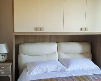 Agata - Cocullo - Habitación