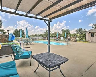 Golf Getaway with Golf Cart on Grand Lake in Shangri-La - Afton - Pool