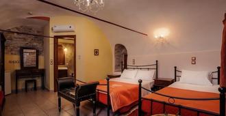 Mouzaliko Guesthouse Mansion - Chios - Chambre