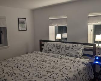 Cloud House - 2 Bd & 2 baths in New Paltz - New Paltz - Bedroom