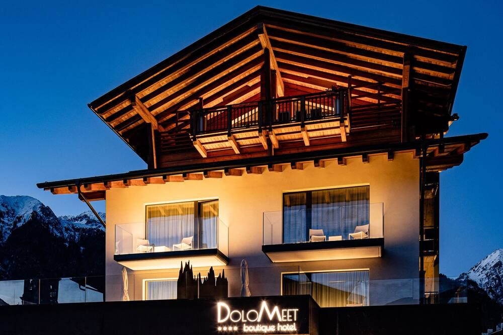 Dolomeet Boutique Hotel - פינצולו - בניין