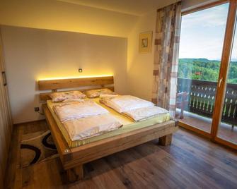 Vineyard Cottage Krivic - Trebelno - Habitación