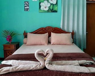 New Taman Sari Homestay - Pemenang - Bedroom