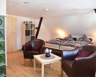 Vacation home for 10 guests with 120m² in Friedrichshöhe / Eisfeld (245585) - Eisfeld - Schlafzimmer