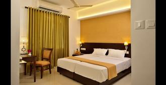 Hotel Town Tower - Thiruvananthapuram - Bedroom