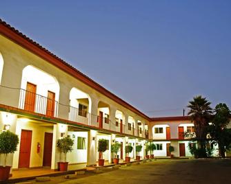 Hotel El Sausalito - Enseada - Edifício