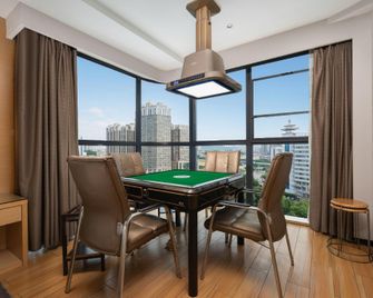 Lavande Hotels Xianning Tonghui Plaza - Xianning - Schlafzimmer