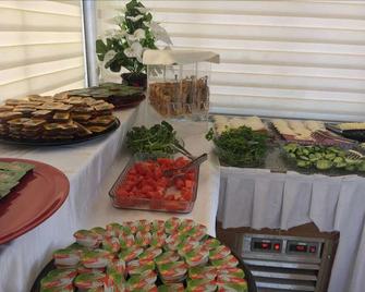 Agz Hotel - Dikili - Buffet