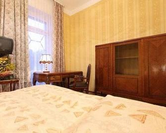 Polonia Palast Hotel - Łódź - Bedroom