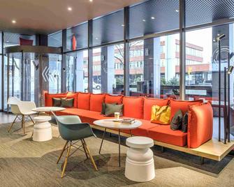 Ibis Baar Zug - Baar - Building