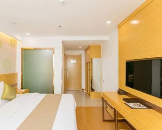 Greentree Inn Qufu High Speed Railway Station - Jining
