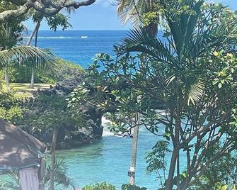 Amazing Views of the Bay and Ocean, Steps to Beach - Captain Cook - Venkovní prostory