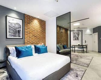 Old Town Snail Design Apartments - Bucharest - Bedroom