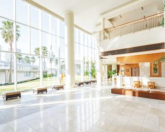 Hotel Emion Tokyo Bay - אוראיאסו - לובי