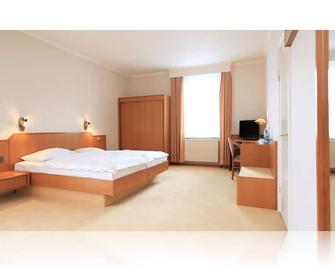 Hotel Royal Elmshorn - Elmshorn - Camera da letto