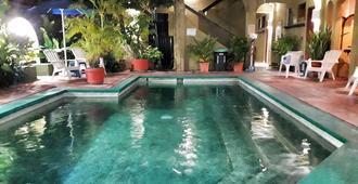 Solimar Inn Suites - Zihuatanejo - Pool