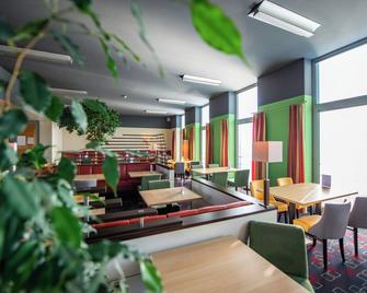 因戈茲因格施塔特飯店 - 因戈爾施塔特 - 餐廳