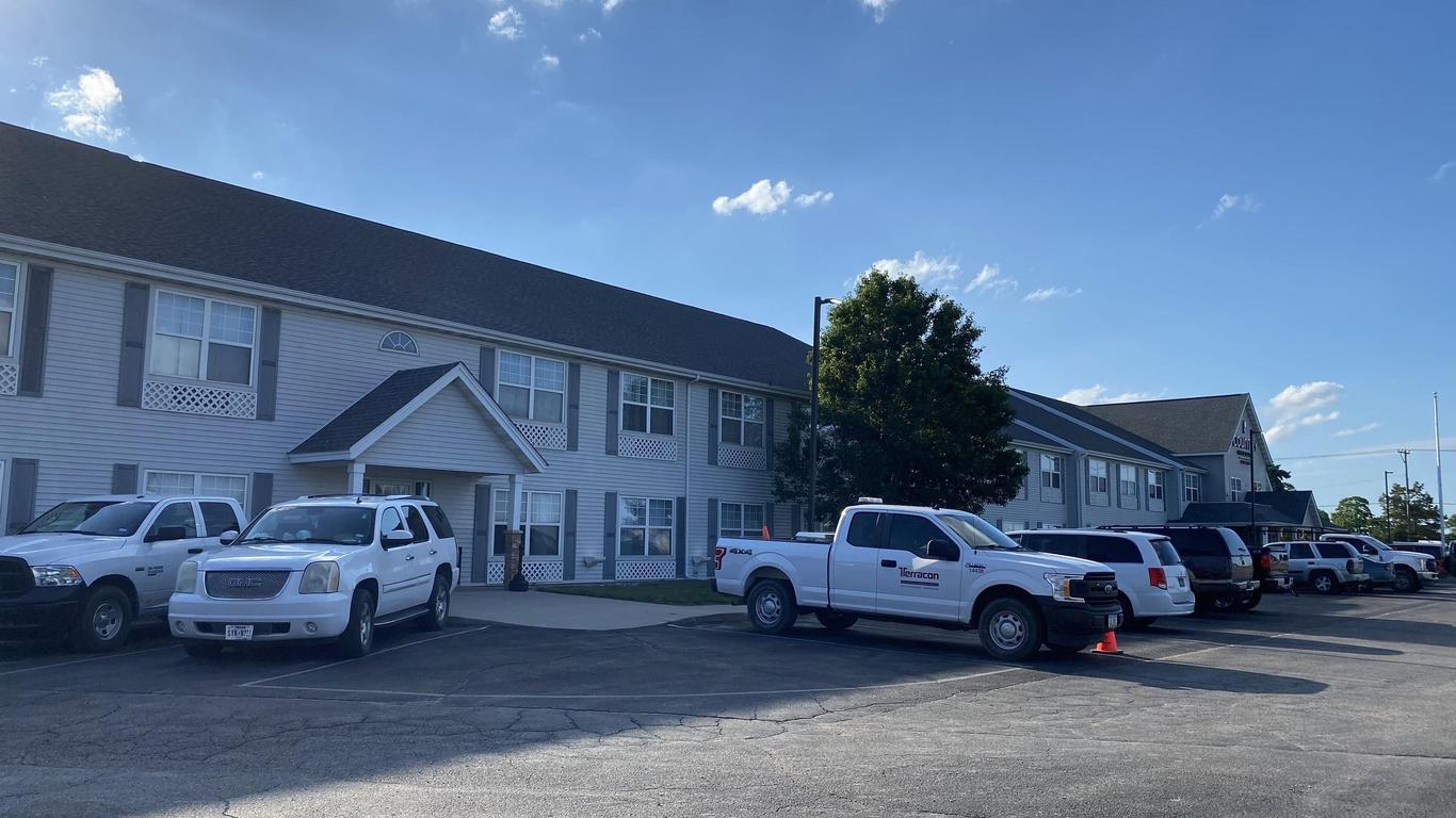 Harmony Inn & Suites