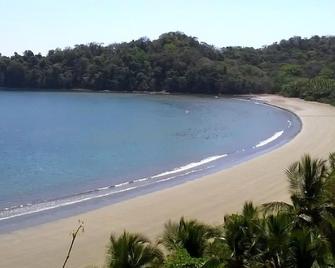 Mapi's House - Paquera - Playa