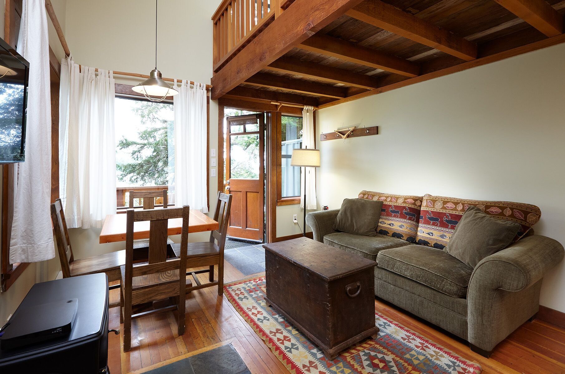 Middle Beach Lodge - Tofino - Stue