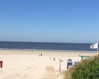 Dune time Central but quiet 41sqm apartment with balcony on the 1st floor - Langeoog - Beach