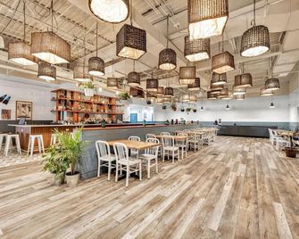 Fairfield by Marriott Inn & Suites Mount Pleasant, WI - Racine - Bar
