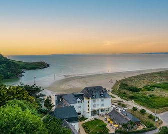 Hotel De La Plage - Plonévez-Porzay - Budova