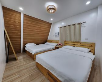 Ohannah Cabin - Malvar - Bedroom