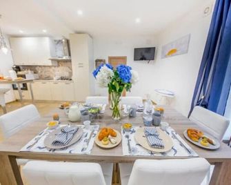 Dimora del Pescatore - Holiday House - Cefalù - Dining room