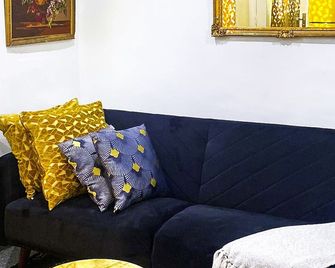 Le Sunshine Studio - Romainville - Phòng khách