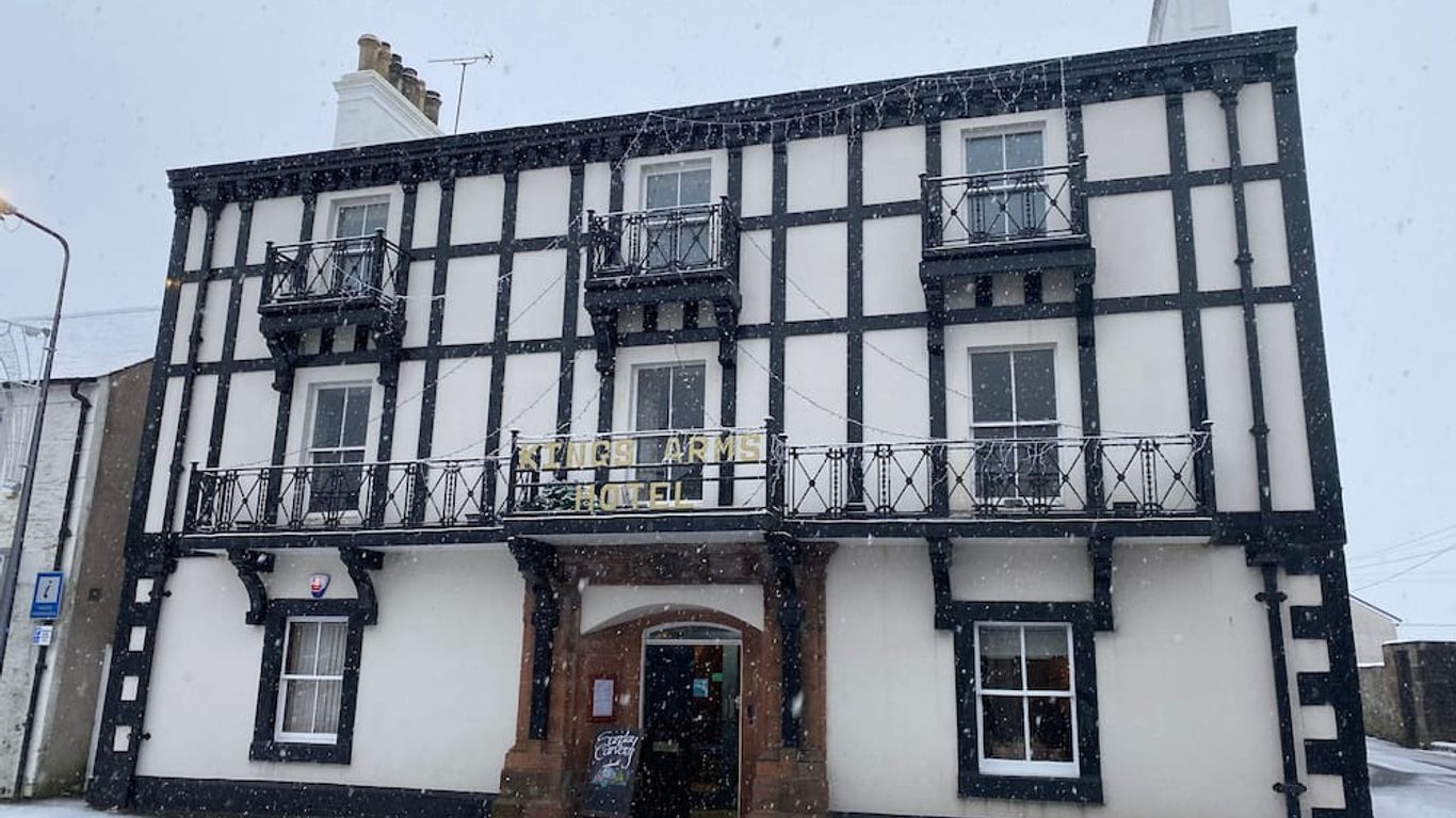 金斯阿姆酒店 - 洛克比