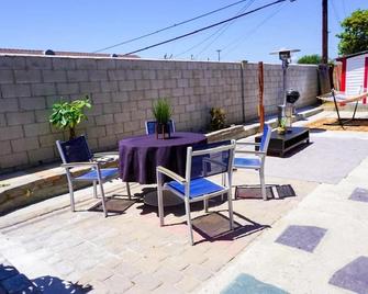 Bungalow by the beach - Port Hueneme - Patio