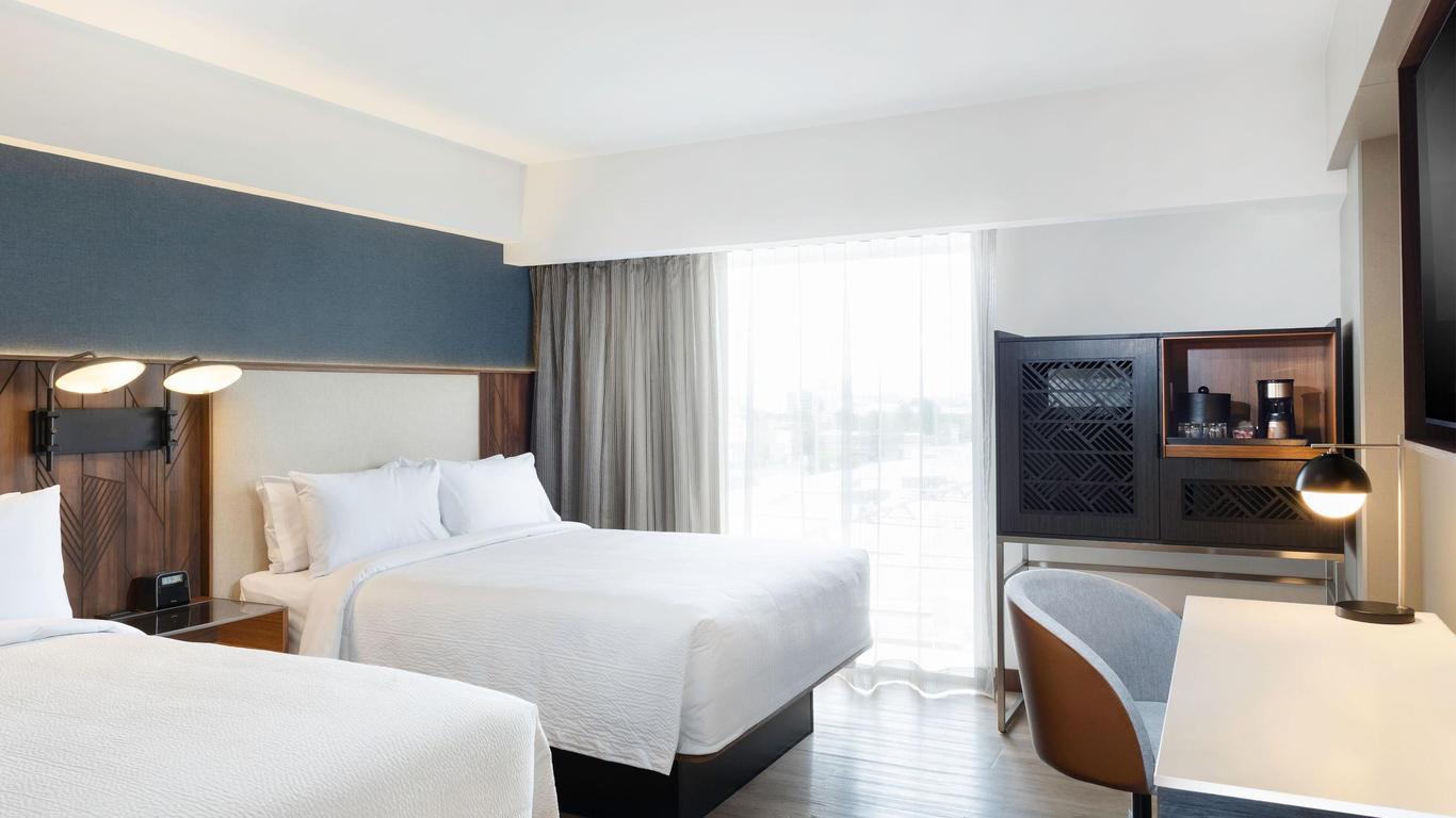 Courtyard by Marriott Puebla Las Animas