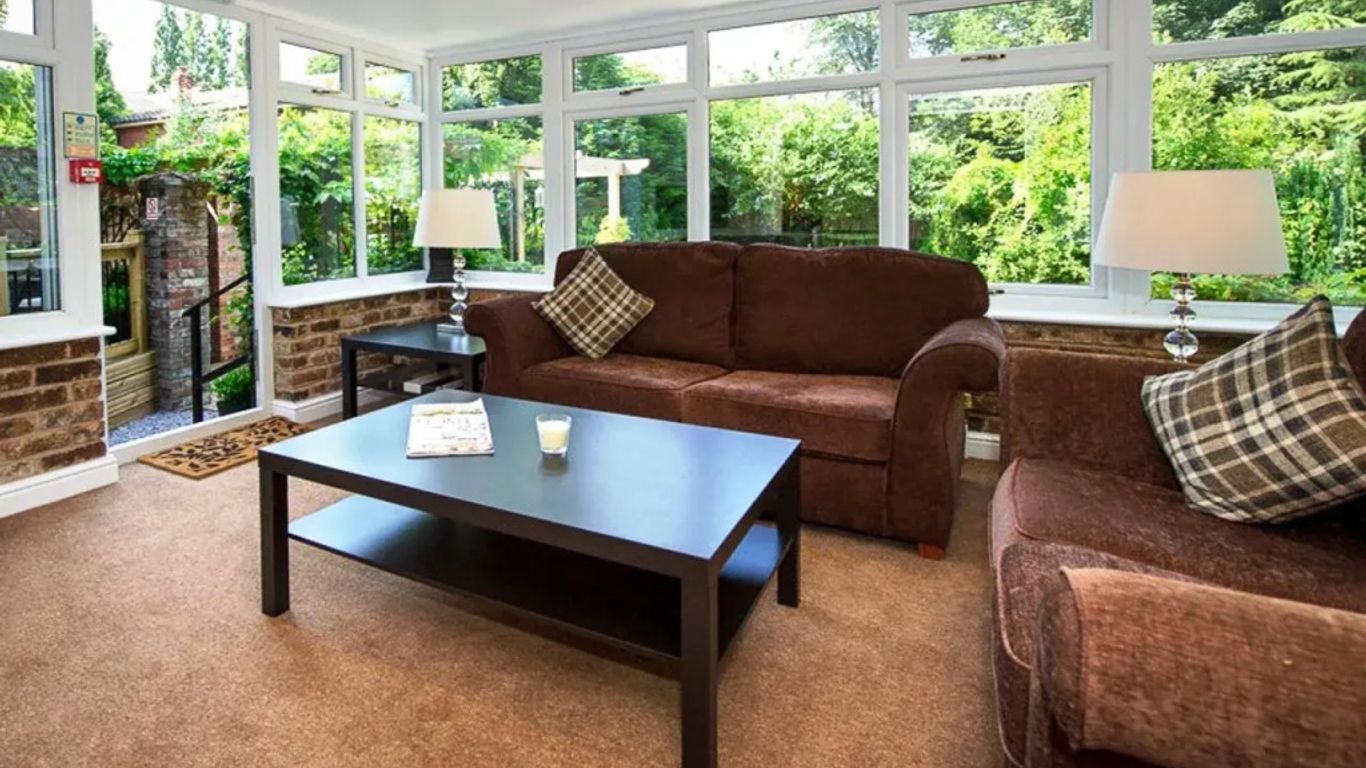 Cheshire Hospitality Ltd T/A Lennox Lea Studios & Apartments