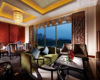 Dongwu New Century Grand Hotel Huzhou - Huzhou - Living room