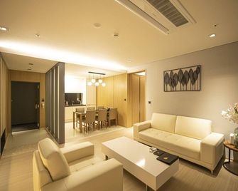 J-One Hotel - Cheongju