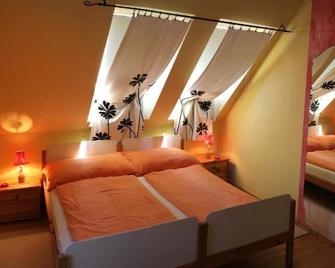 Koszeghegyalja Vendeghaz - Horvátzsidány - Habitación